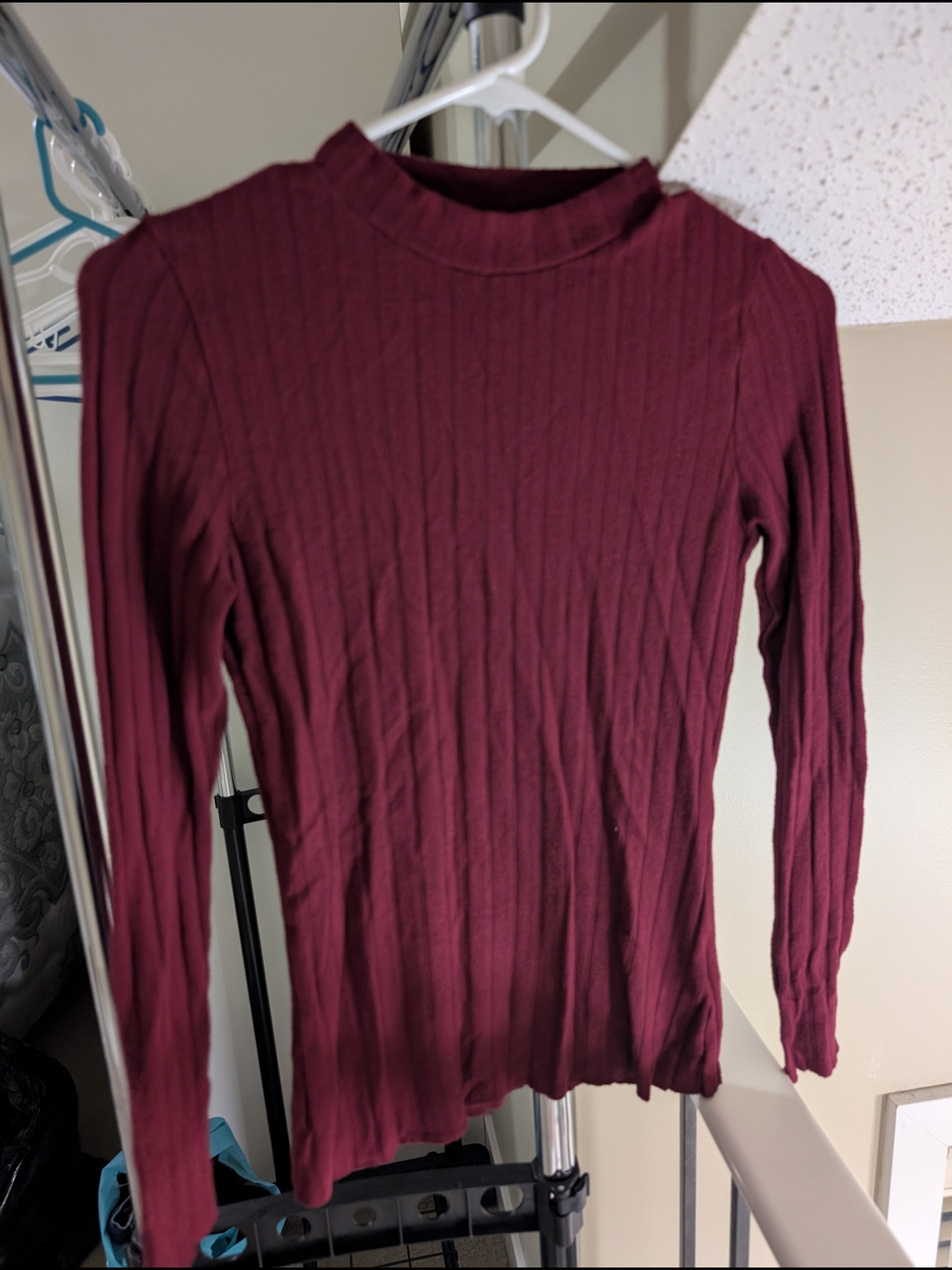 Zara Ribbed Long-Sleeve Turtleneck Sweater - Burgundy